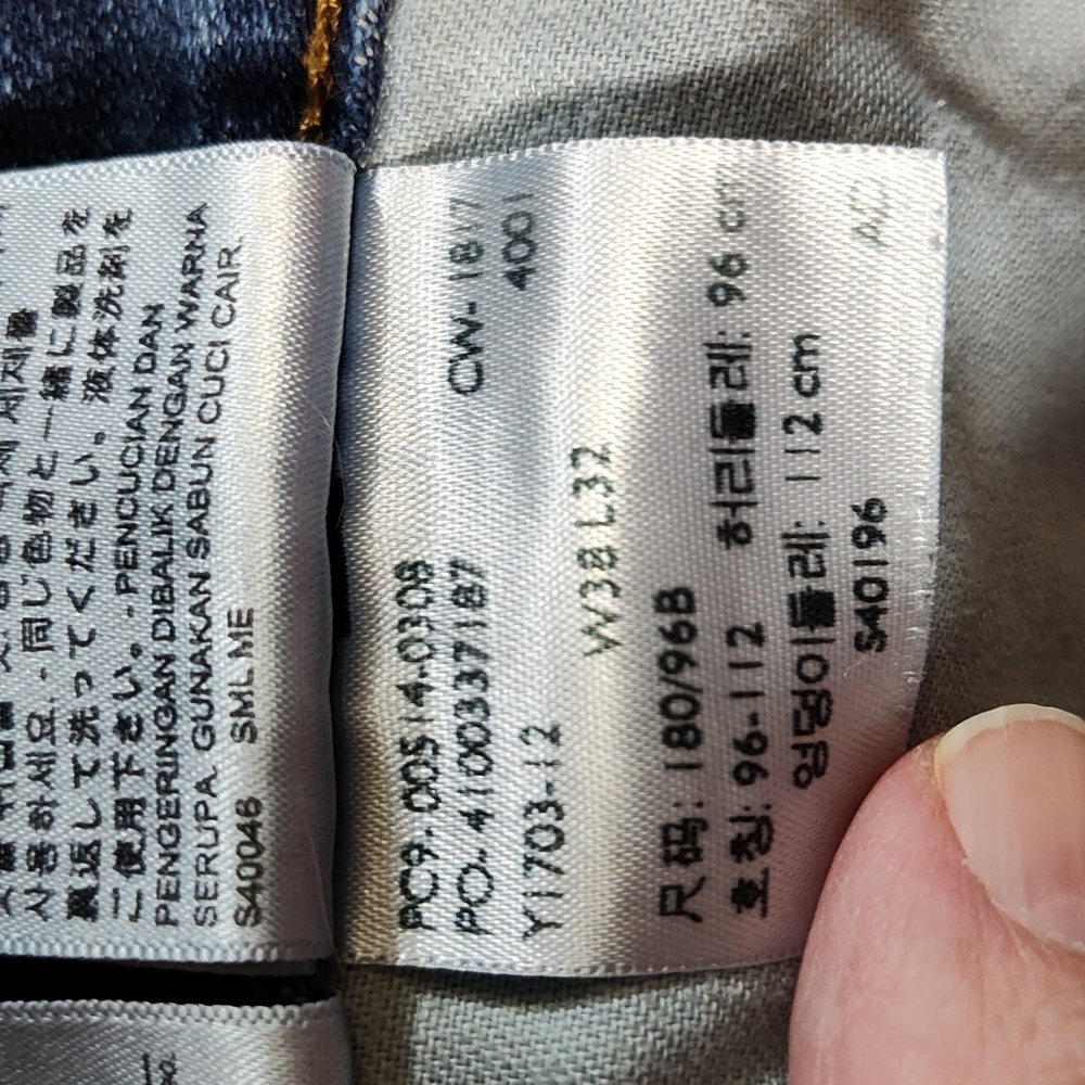 38x32 Vtg Straight Fit Original Red Tag Light Distressed Blue Jeans - Picture 15 of 16